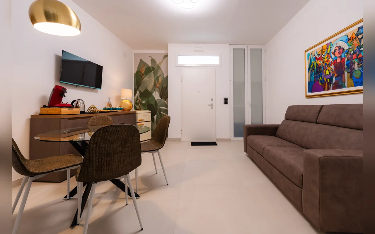 Camera con bagno privato — Tortugas B&B, Giarre (Sicilia) (foto 42)